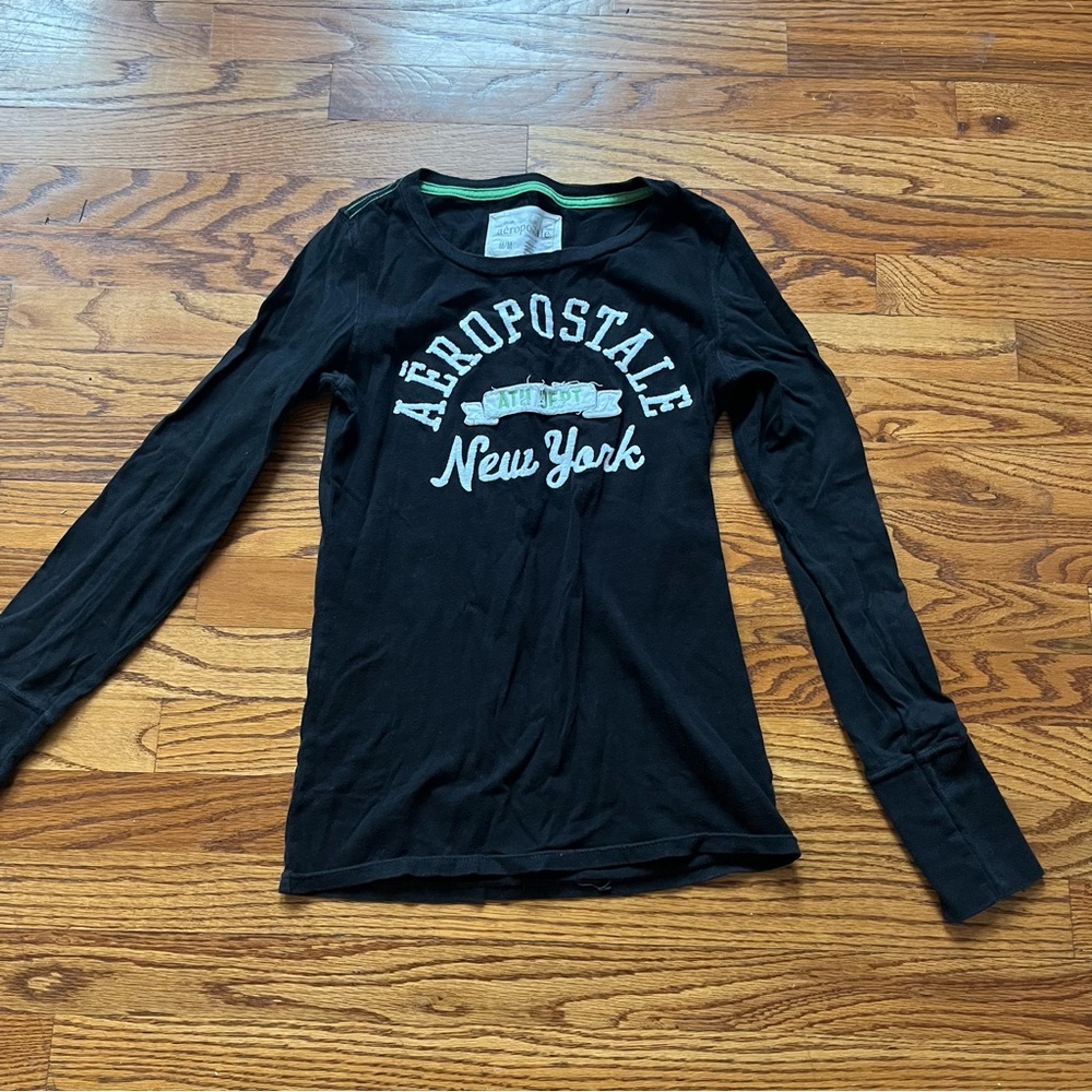 Aeropostale Women’s Black Long Sleeve Tee with White and Green Print, size M